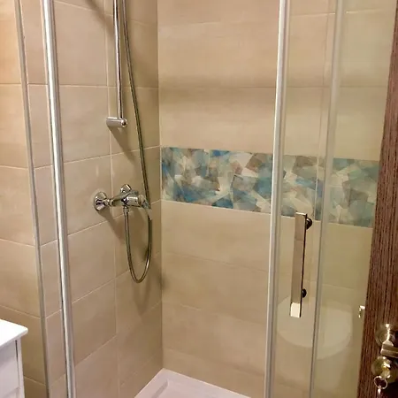 Emerald Onix Mamaia *