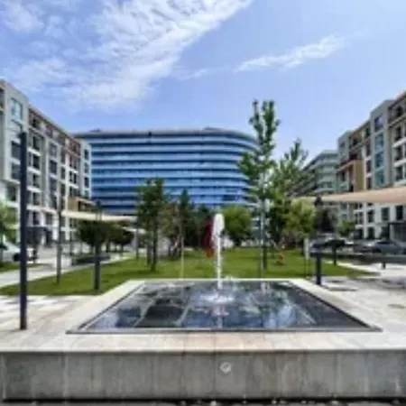 Emerald Onix Mamaia Năvodari