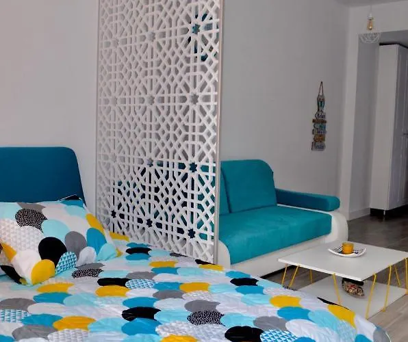 Emerald Onix Mamaia * Năvodari