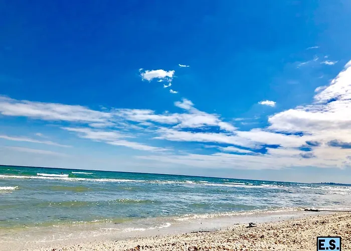 Emerald Onix Mamaia * Năvodari