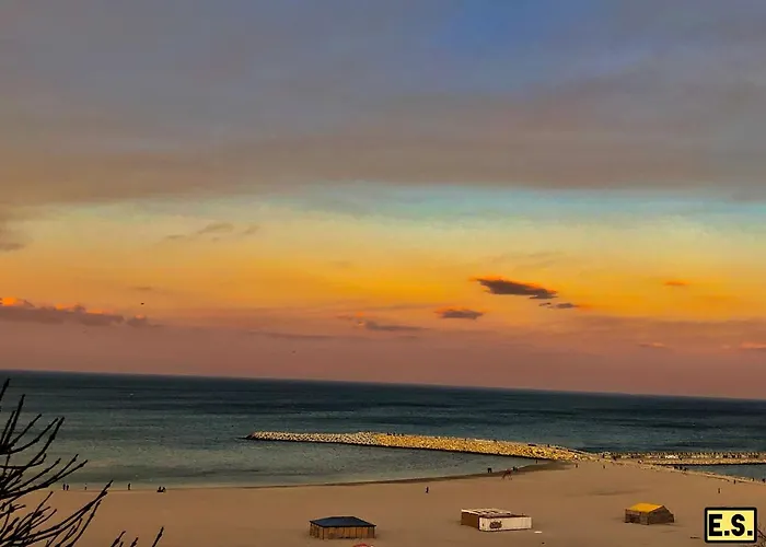 Emerald Onix Mamaia Apartman *