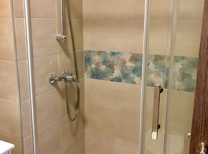 Emerald Onix Mamaia *